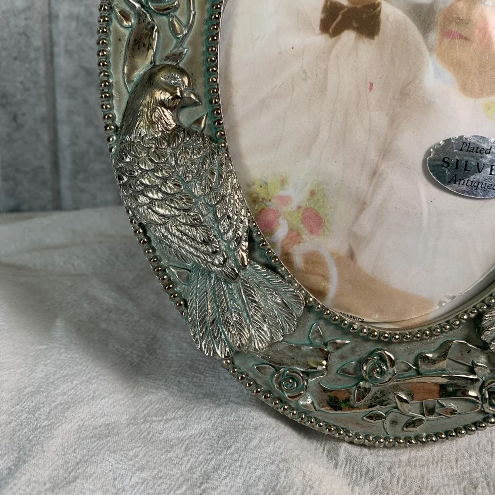 Vintage Figi Graphics 1990 Antiqued Silver Plated Oval Bird Rose Frame RR-63S